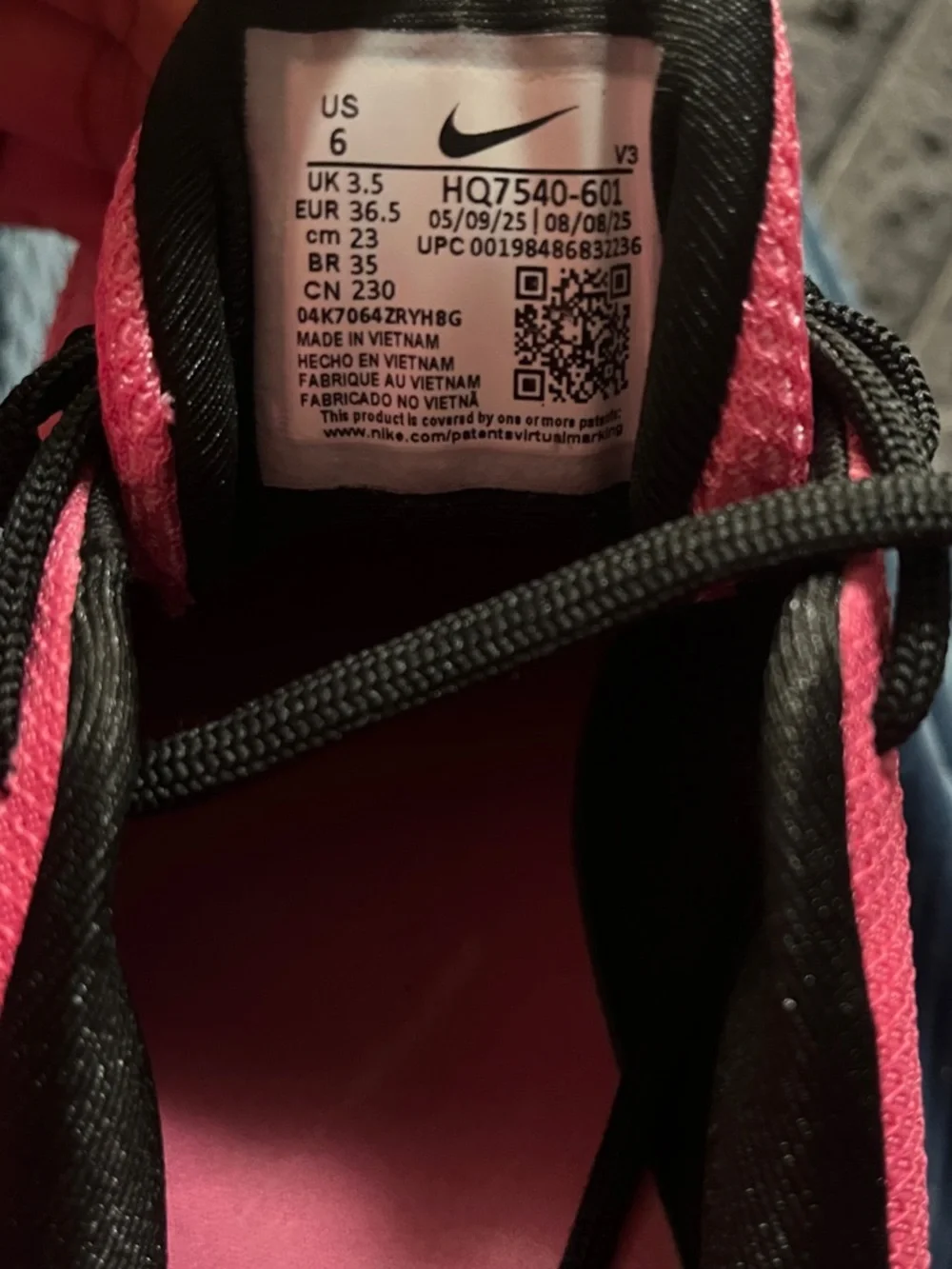 Nike SHOX Z “Pinksickel”